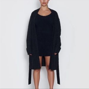 SKIMS Cozy Knit Short Robe Onyx Black Teddy Stretchy S/M